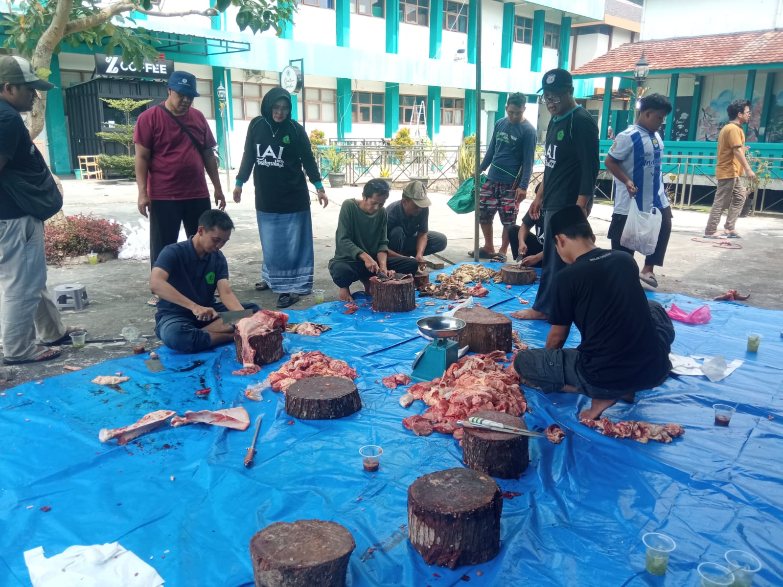 Idul Adha Unitas Tasikmalaya Bagikan 350 Ganting Daging Kurban untuk Warga