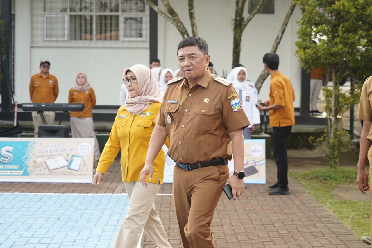 Invitasi Voli SMKN 10 Garut Cetak Atlet Pelajar Berprestasi