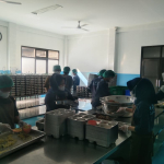 TNI, Polri dan Tenaga Kesehatan Kawal Program Makan Bergizi Gratis di Tarogong Kaler