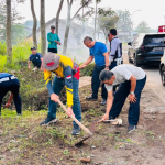 Wali Kota Viman Pimpin Aksi Jumat Bersih di Jalan Mangin