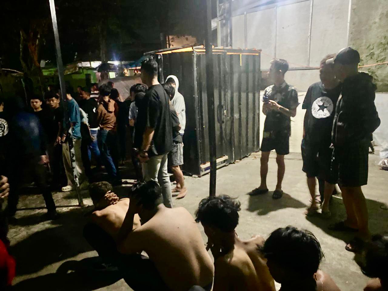 Tujuh Pemuda dan Senjata Tajam Diamankan, Polisi Bubarkan Dugaan Geng Motor di Garut
