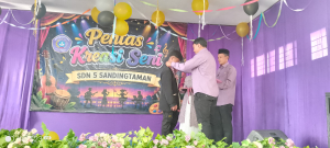 Pelepasan Siswa SDN Sandingtaman 5 Meriah dengan Pentas Seni