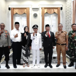 Bupati Garut Lantik 7 Kepala Desa PAW, Fokus Tangani Anak Putus Sekolah dan Stunting
