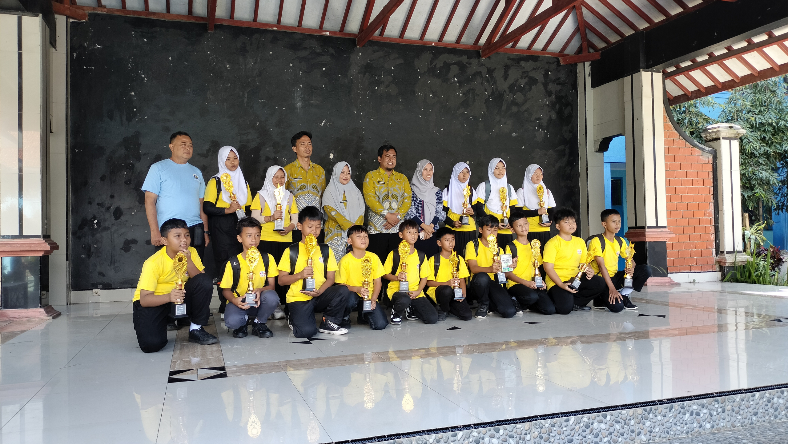 Disdik Ciamis Berangkatkan Kontingen O2SN, FLS3N, PAI, GSI dan FTBI Wakili Ciamis di Jawa Barat